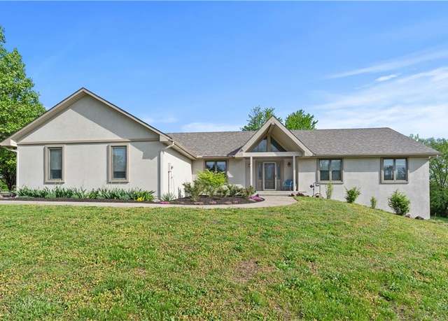 Property at 18900 E 78 Hwy, Independence, MO 64057, 3 beds, 3 baths