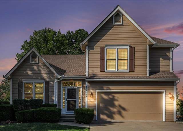 Property at 10302 98th Ct, Kansas City, MO 64157, 4 beds, 3.5 baths