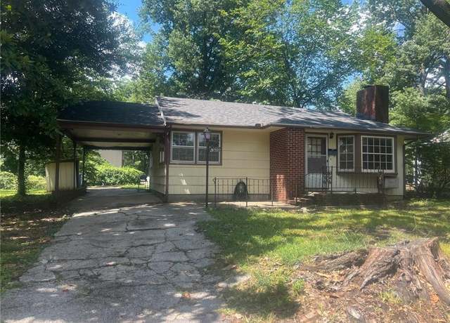 Property at 1608 S Olive St, Pittsburg, KS 66762, 2 beds, 1 bath