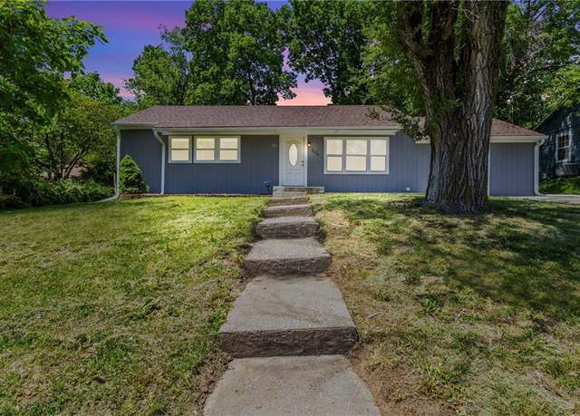 Property at 606 N 80th Ter, Kansas City, KS 66112, 3 beds, 2 baths
