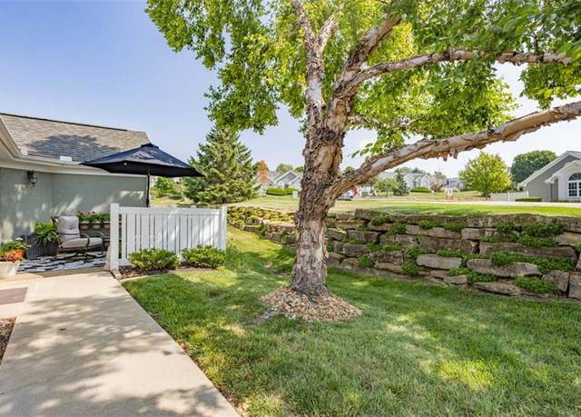 Property at 23421 W 71st Ter, Shawnee, KS 66227, 2 beds, 2 baths