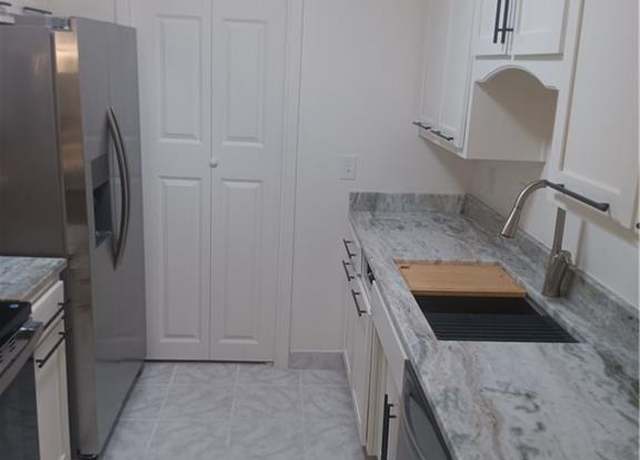 Property at 12661 W 110th Ter, Overland Park, KS 66210, 2 beds, 1 bath