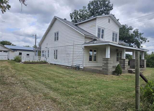 Property at 1549 54 Hwy, Fort Scott, KS 66701, 4 beds, 1.5 baths