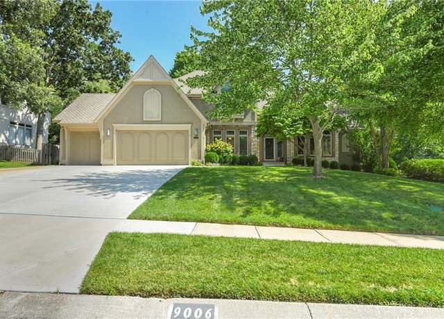 Property at 9006 W 139th Ter, Overland Park, KS 66221, 4 beds, 4.5 baths