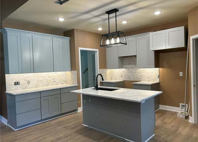 Property at 920 N 14th St, Leavenworth, KS 66048, 4 beds, 3 baths