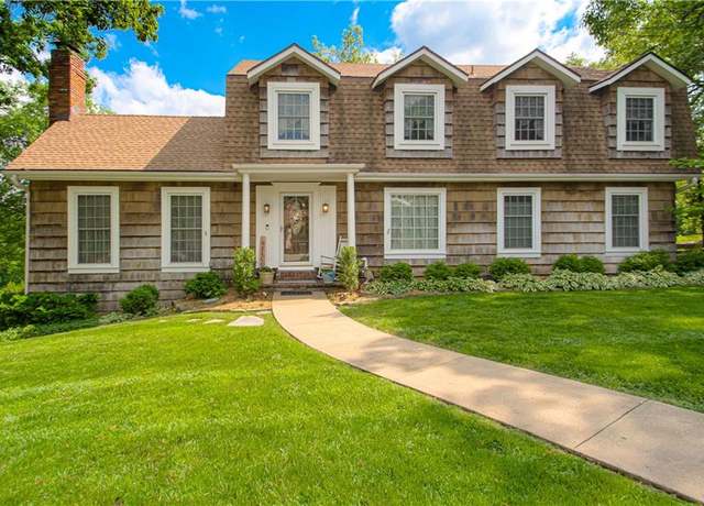 Property at 13605 W 48th St, Shawnee, KS 66216, 4 beds, 3 baths