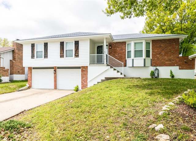 Property at 5112 S Shrank Ave, Independence, MO 64055, 3 beds, 2 baths