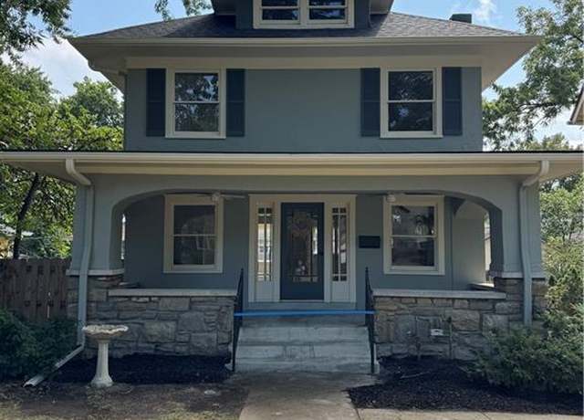 Property at 617 W 59th Ter, Kansas City, MO 64113, 4 beds, 2.5 baths