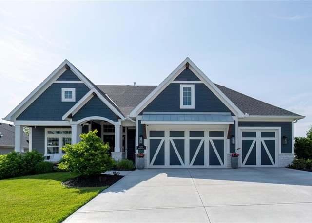 Property at 9291 Brownridge St, Lenexa, KS 66220, 4 beds, 4 baths