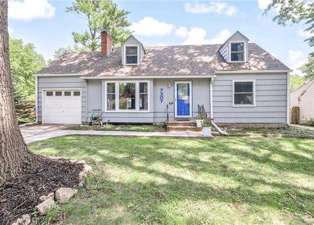 Property at 7307 Rosewood Dr, Prairie Village, KS 66208, 4 beds, 2.5 baths