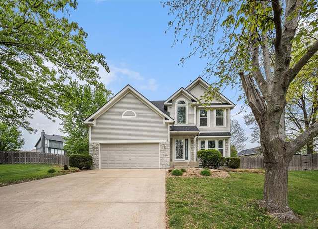 Property at 5037 Noreston St, Shawnee, KS 66226, 3 beds, 4.5 baths