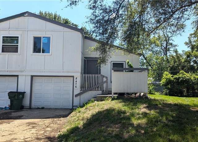Property at 8476 Lane Dr, Raytown, MO 64138, 3 beds, 2 baths