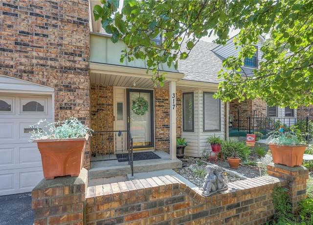 Property at 317 E Partridge Ave, Independence, MO 64055, 4 beds, 2.5 baths