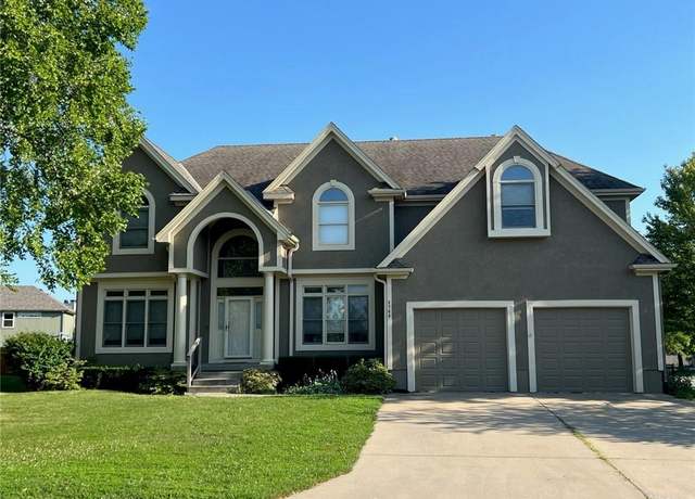 Property at 3769 SW Boulder Dr, Lee's Summit, MO 64082, 4 beds, 4.5 baths