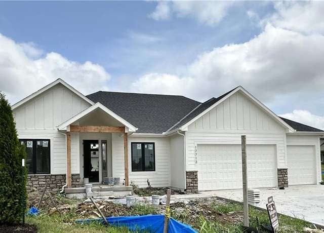 Property at 17713 S Brockway St, Olathe, KS 66062, 5 beds, 3 baths