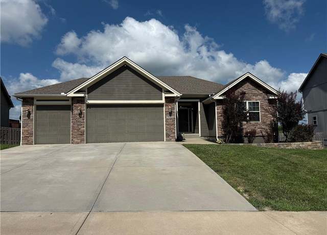 Property at 18406 Rock Ridge North N/A, Smithville, MO 64089, 5 beds, 3 baths