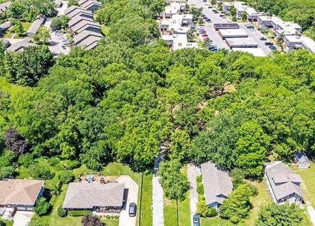 Property at 6611 Florence St, Mission, KS 66202