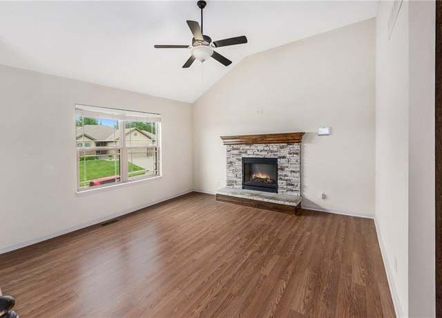 Property at 3209 NE 79th Ter, Kansas City, MO 64119, 4 beds, 3 baths