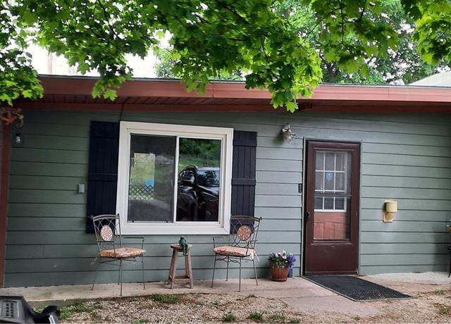 Property at 10223 Mount Hebron Rd, Odessa, MO 64076, 2 beds, 1 bath