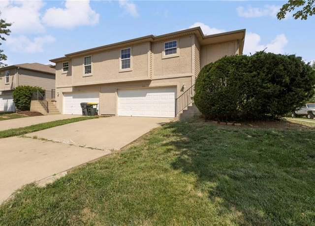 Property at 210 N 6th Ter, Louisburg, KS 66053, 3 beds, 2 baths