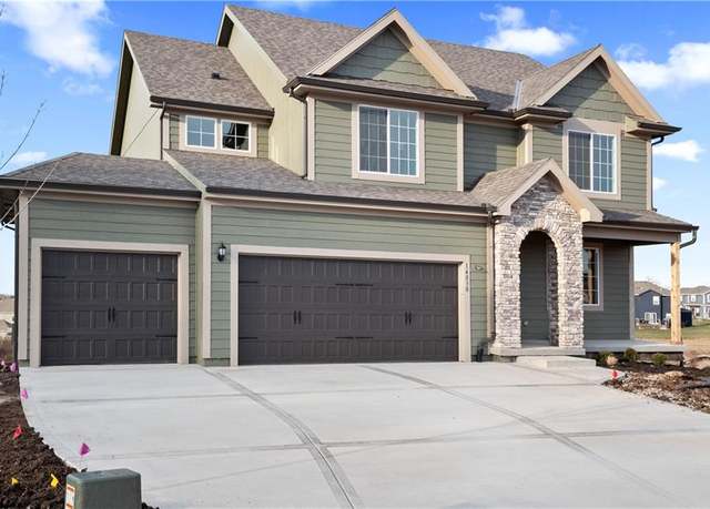 Property at 25388 W 148th St, Olathe, KS 66061, 4 beds, 3 baths