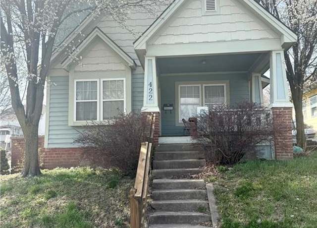 Property at 422 S 22nd St, St Joseph, MO 64501, 3 beds, 3 baths