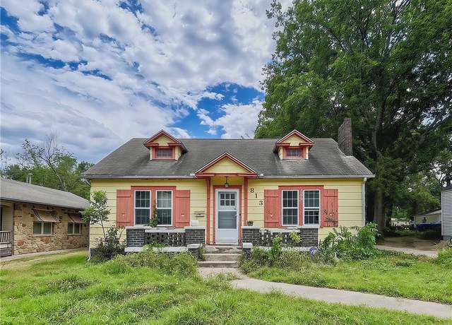 Property at 813 E Main St, Independence, KS 67301, 2 beds, 1 bath