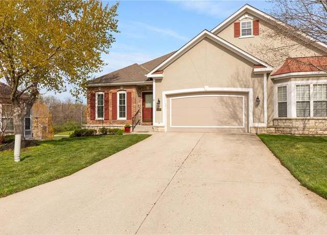 Property at 3605 S Bolger Ct, Independence, MO 64055, 3 beds, 2.5 baths