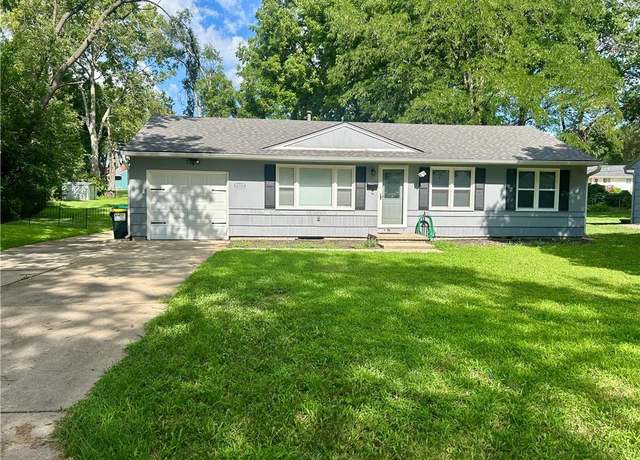Property at 7007 Woodward St, Overland Park, KS 66204, 3 beds, 1 bath