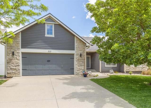 Property at 820 Diamondhead Dr, Lawrence, KS 66049, 4 beds, 3 baths