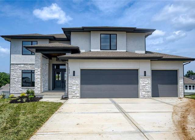 Property at 1824 Arbor Trl, Liberty, MO 64068, 4 beds, 3.5 baths