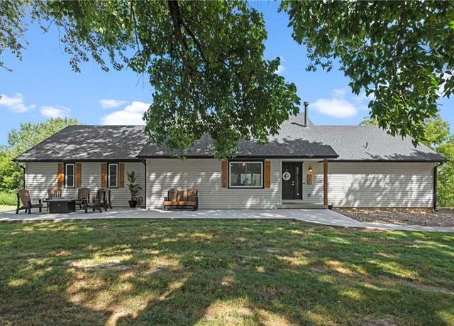 Property at 131 Rock Creek Loop N/A, Lansing, KS 66043, 5 beds, 3.5 baths