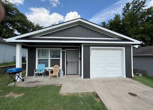 Property at 2825 Kensington Ave, Kansas City, MO 64128, 3 beds, 2 baths
