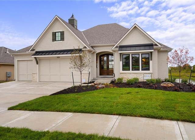 Property at 1406 Upton Ct, Raymore, MO 64083, 4 beds, 4.5 baths
