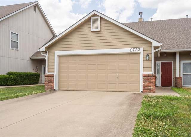 Property at 2723 Grand Cir, Lawrence, KS 66047, 3 beds, 2 baths