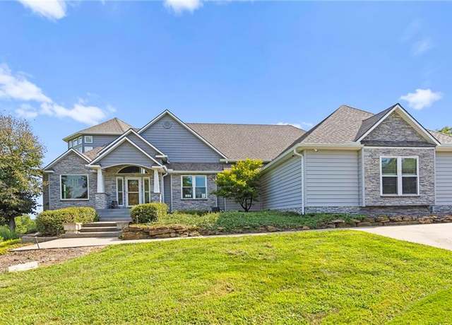 Property at 30909 E 219th St, Pleasant Hill, MO 64080, 7 beds, 5 baths