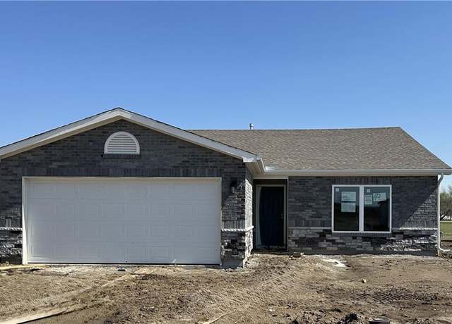Property at 37806 W 207th Ter, Edgerton, KS 66021, 3 beds, 2 baths