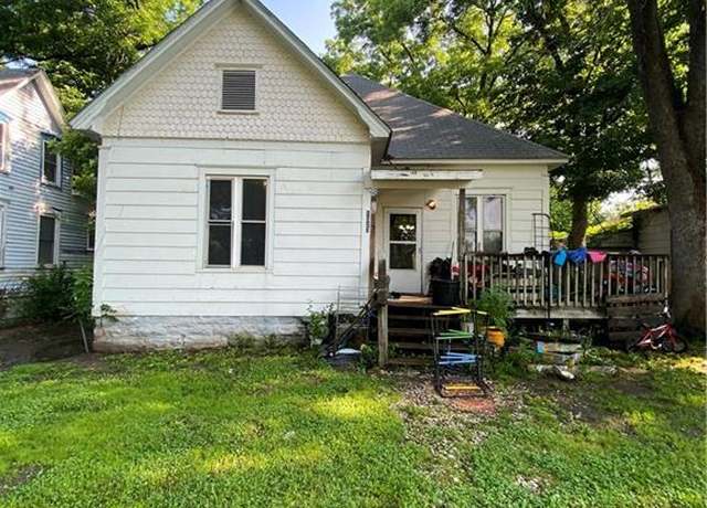 Property at 1327 Dirr Ave, Parsons, KS 67357, 2 beds, 1 bath