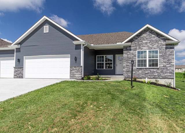 Property at 4406 Valley Ridge Dr, St Joseph, MO 64505, 3 beds, 2 baths