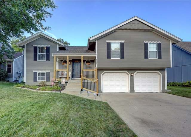 Property at 1305 Quail Walk Dr, Blue Springs, MO 64014, 3 beds, 2.5 baths