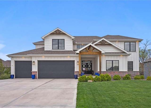 Property at 18050 N Peach Blossom Dr, Platte City, MO 64079, 5 beds, 5 baths