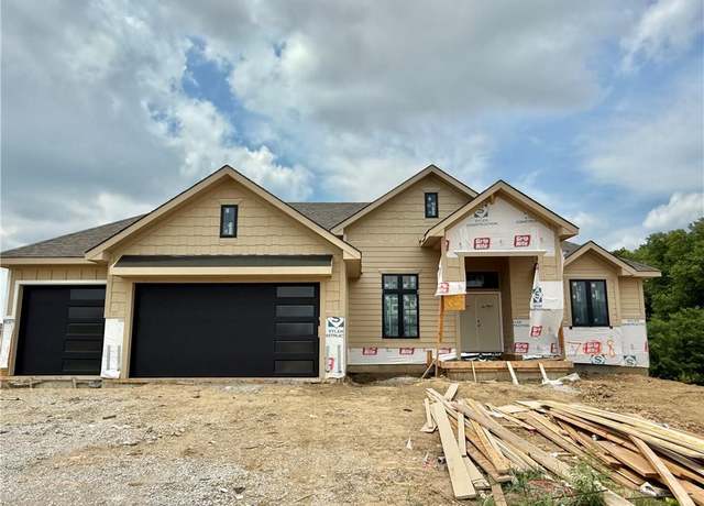 Property at 8352 NE 76th Ter, Kansas City, MO 64158, 4 beds, 3.5 baths
