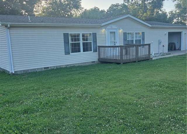Property at 9418 Reese St, Hume, MO 64752, 3 beds, 2 baths