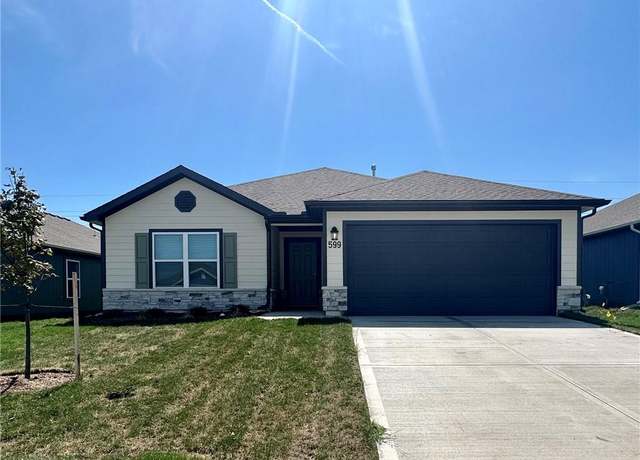 Property at 599 W Lanesfield St, Gardner, KS 66030, 3 beds, 2 baths
