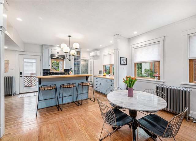 Property at 4310 Warwick Blvd, Kansas City, MO 64111, 5 beds, 3.5 baths