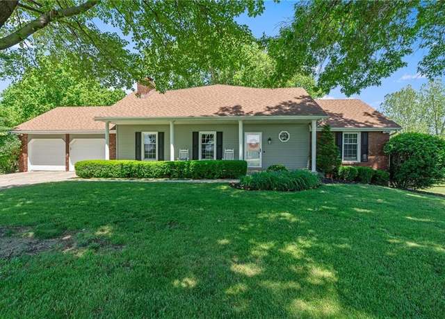 Property at 15017 Woodcliffe Cir, Kearney, MO 64060, 4 beds, 3 baths