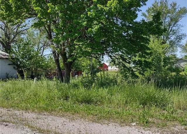 Property at 201 Bickle St, Levasy, MO 64066