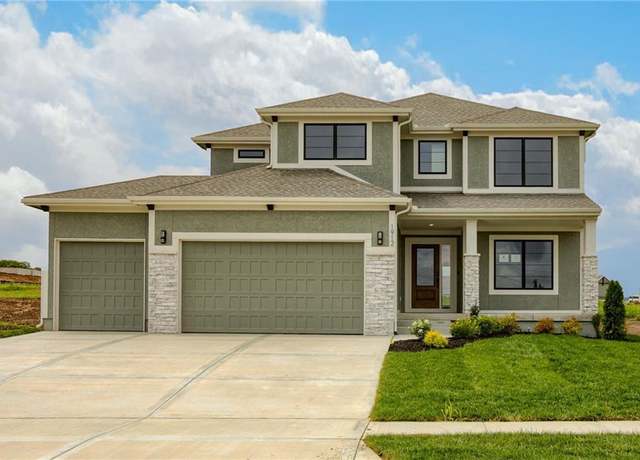 Property at 1912 Longview Dr, Liberty, MO 64068, 4 beds, 2.5 baths