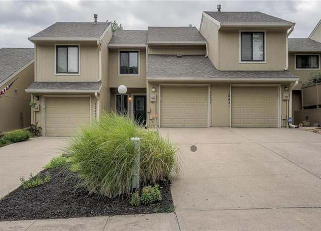 Property at 12429 Charlotte St, Kansas City, MO 64146, 2 beds, 1.5 baths