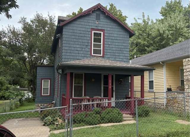 Property at 736 Olive St, Leavenworth, KS 66048, 3 beds, 1.5 baths